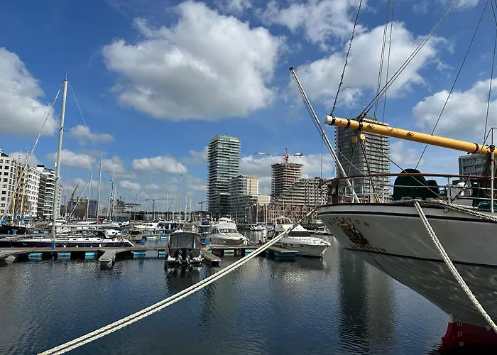 F - 2 Personen - Op 250m De Zee *